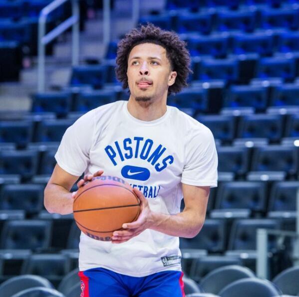 从而减少摔 从而减少摔