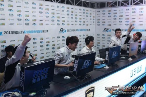 二的正面对 二的正面对