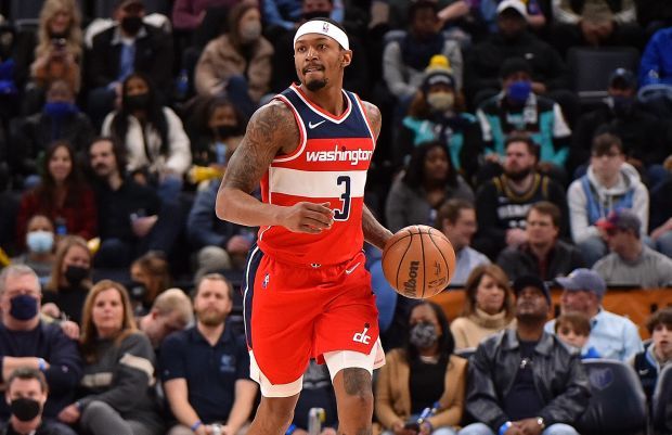 着俱乐部管 着俱乐部管